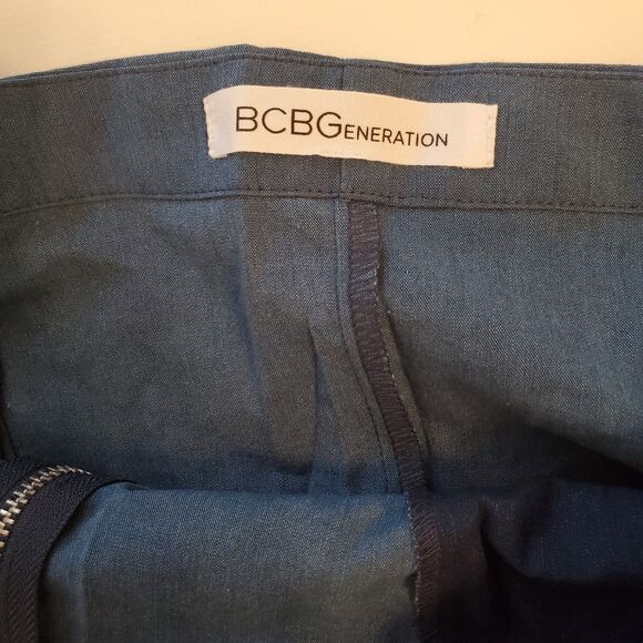 BCBGeneration Women's Jumpsuit Size 2 Blue Denim Lightweight Cotton Sleeveless - Picture 6 of 13